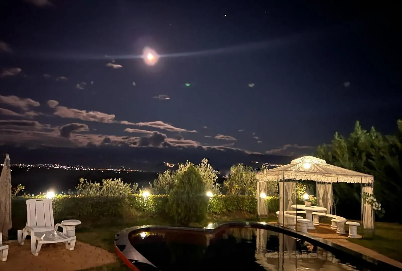 Vila Dy Bukurite Draç Albanie