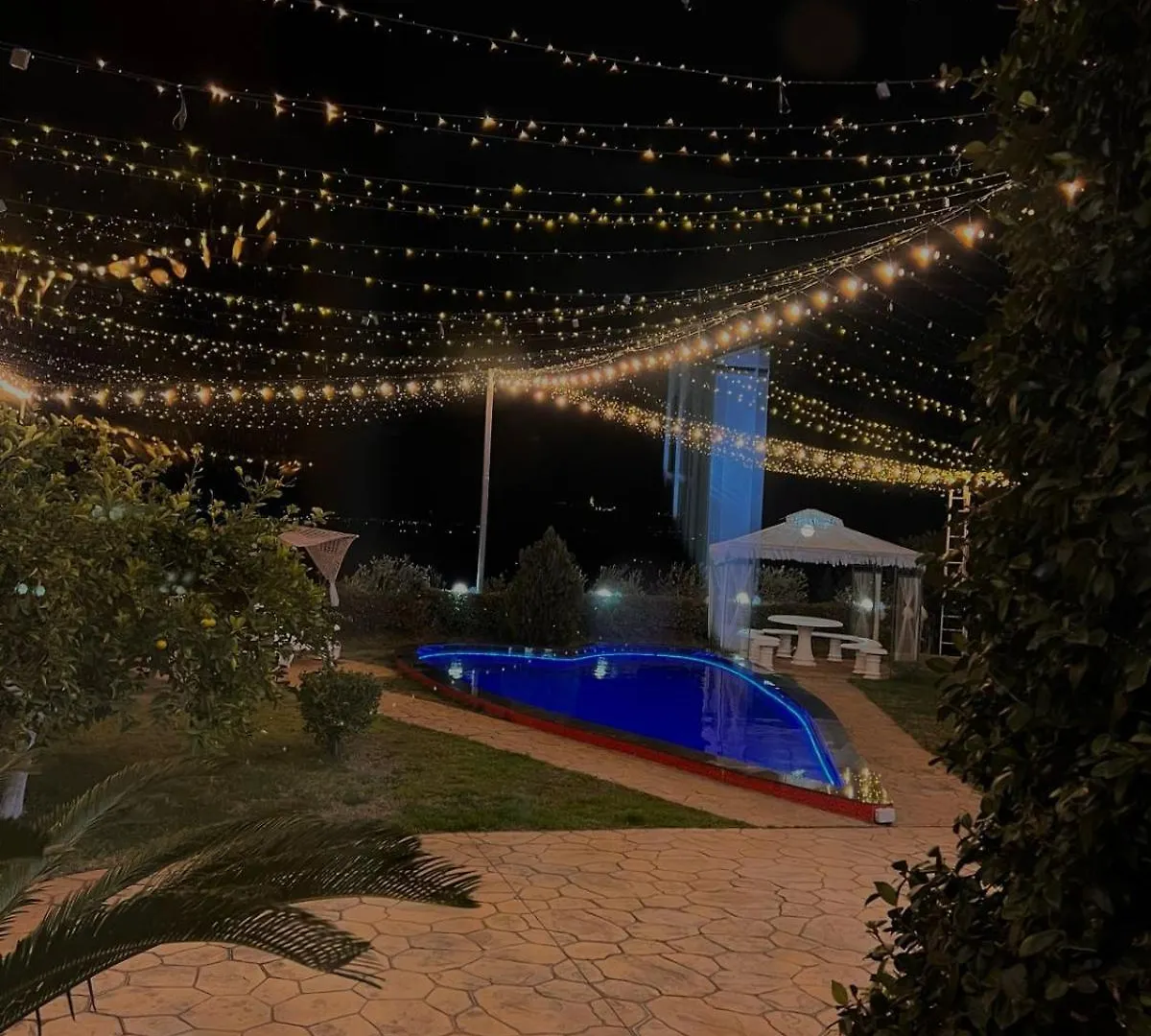 Vila Dy Bukurite Draç